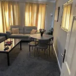 Great 2 Bed Apartment